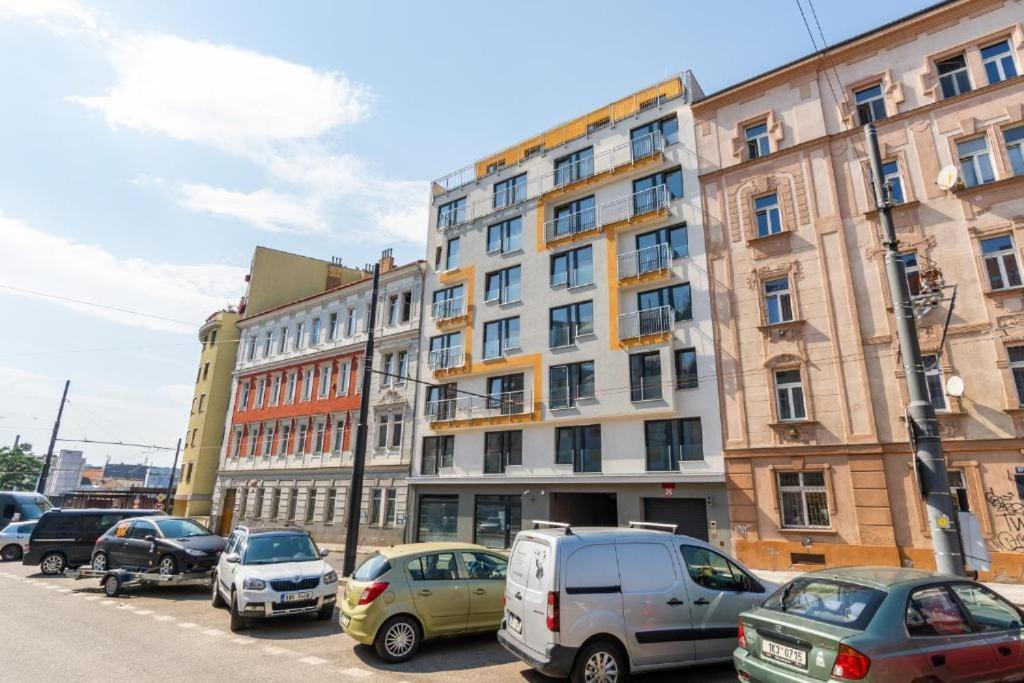 Brand New Studio Apartment #24 In Elite Residence With Free Secure Parking In The Center - Prague — Photos 1